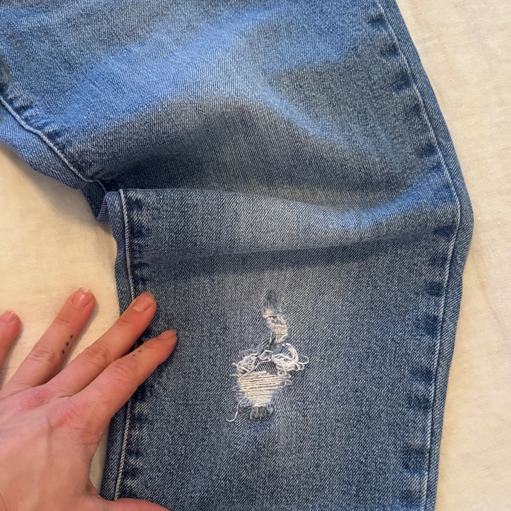 GAP Best Girlfriend Destressed Jeans - Picture 5 of 6